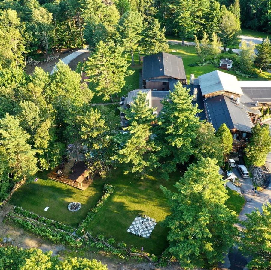 Hotel Summit