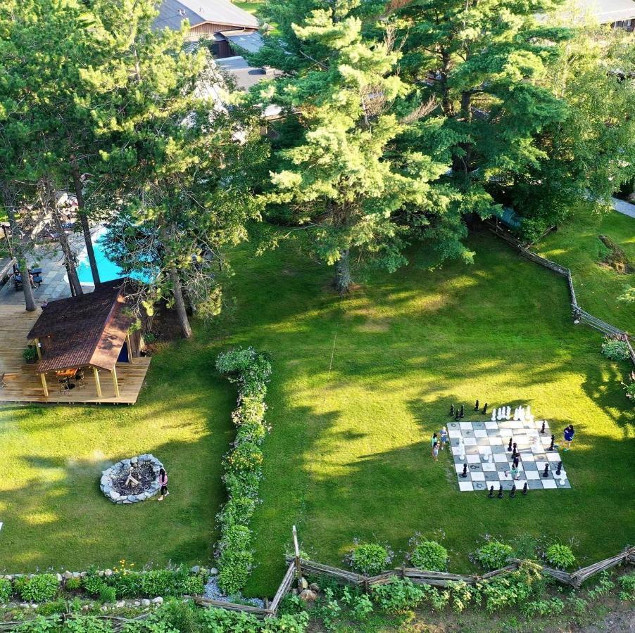 Summit Hotel 3*